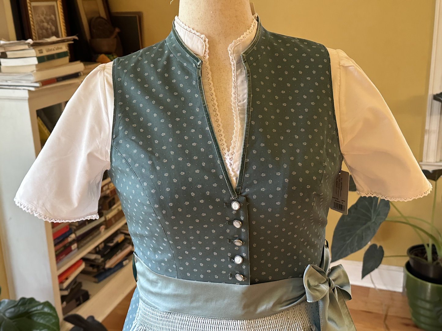 Heimatgwand "Linda" Dirndl in "Petrol"/Teal