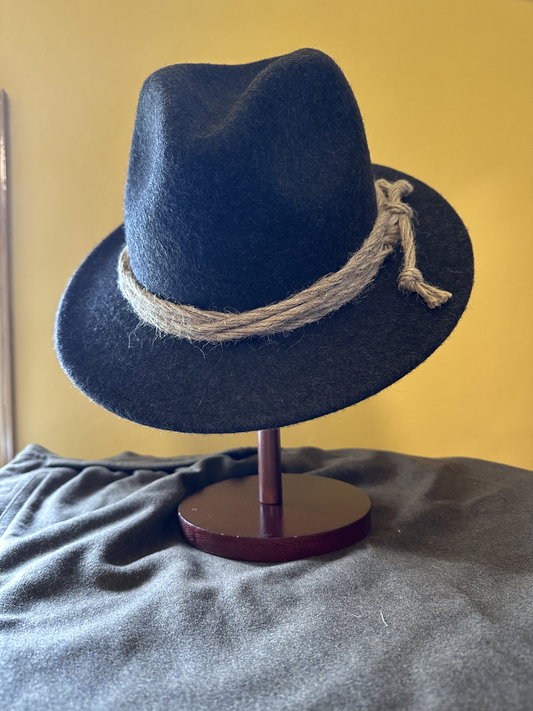 Stockerpoint Men's Dark Gray "Anthracite" Hat