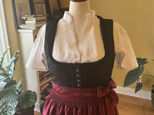Gastrotex "Zenita" Dirndl in Black