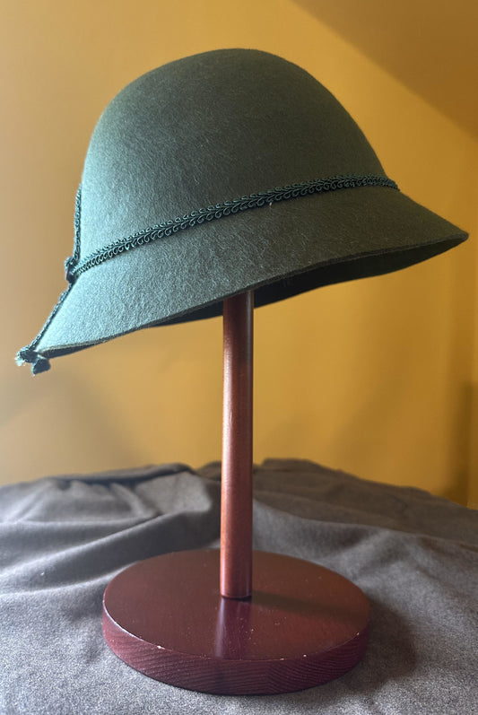 Girl's Green Cloche Hat