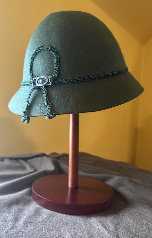 Girl's Green Cloche Hat