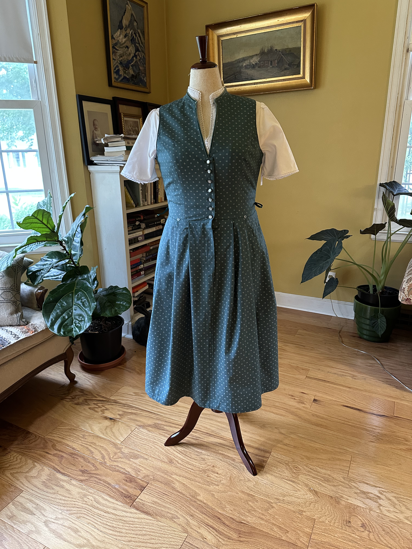 Heimatgwand "Linda" Dirndl in "Petrol"/Teal